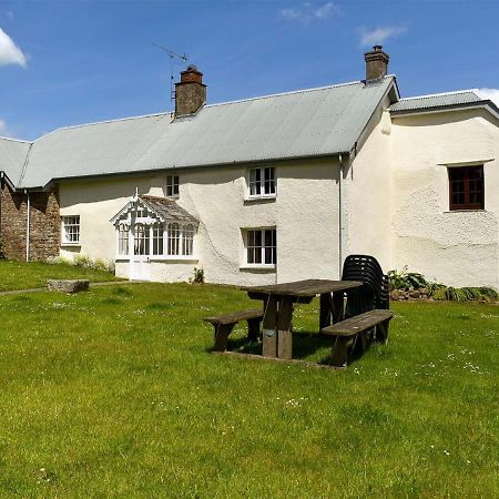 Well Farm Cottages North Tamerton Exterior photo