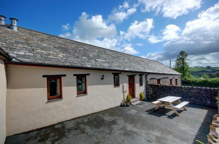 Well Farm Cottages North Tamerton Exterior photo