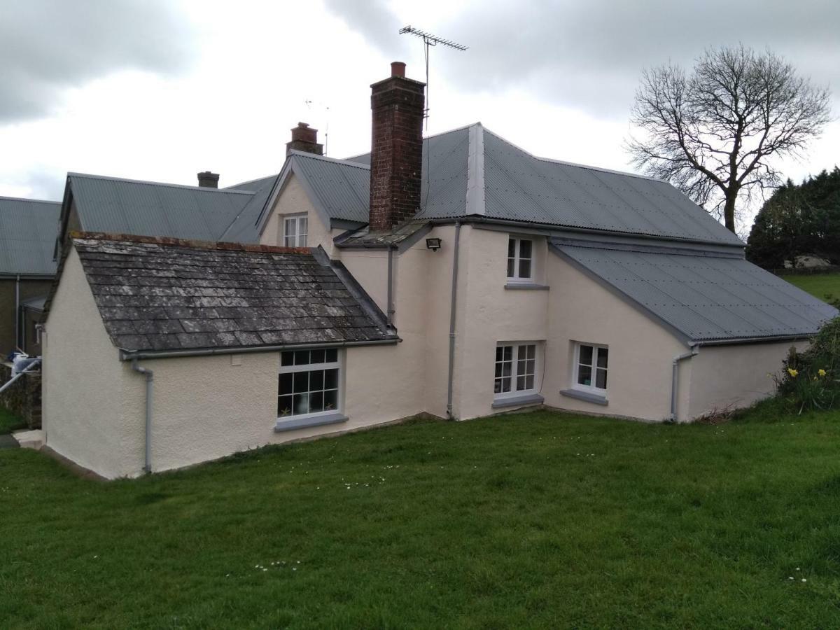Well Farm Cottages North Tamerton Exterior photo